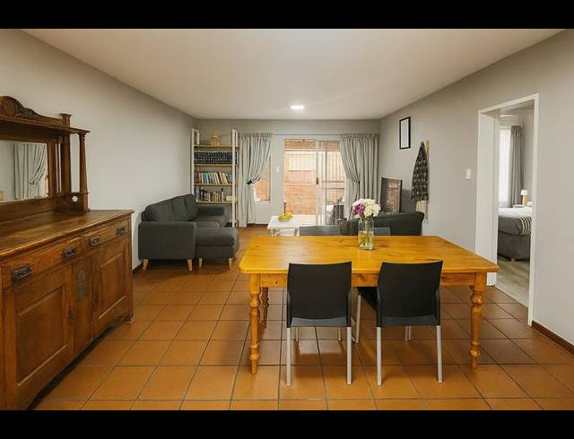 3 BEDROOM TOWNHOUSE FOR SALE IN MORELETAPARK